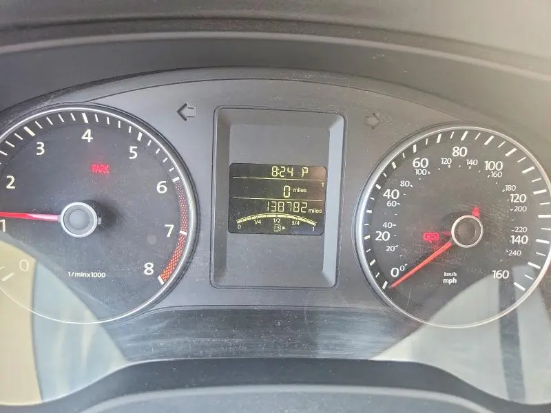 2014 VOLKSWAGEN JETTA SE  