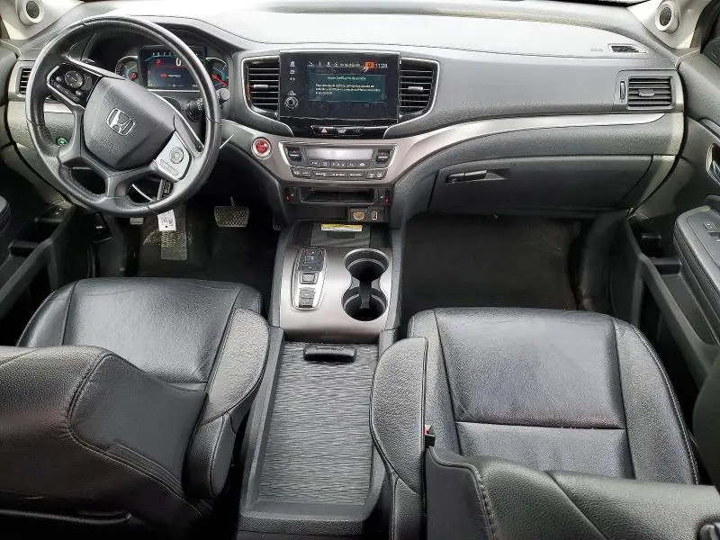2022 HONDA PILOT SE  