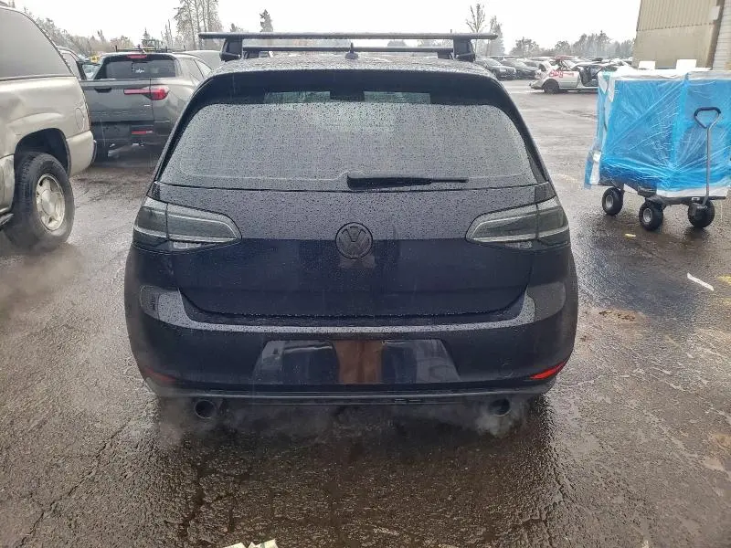 2016 VOLKSWAGEN GTI S/SE  