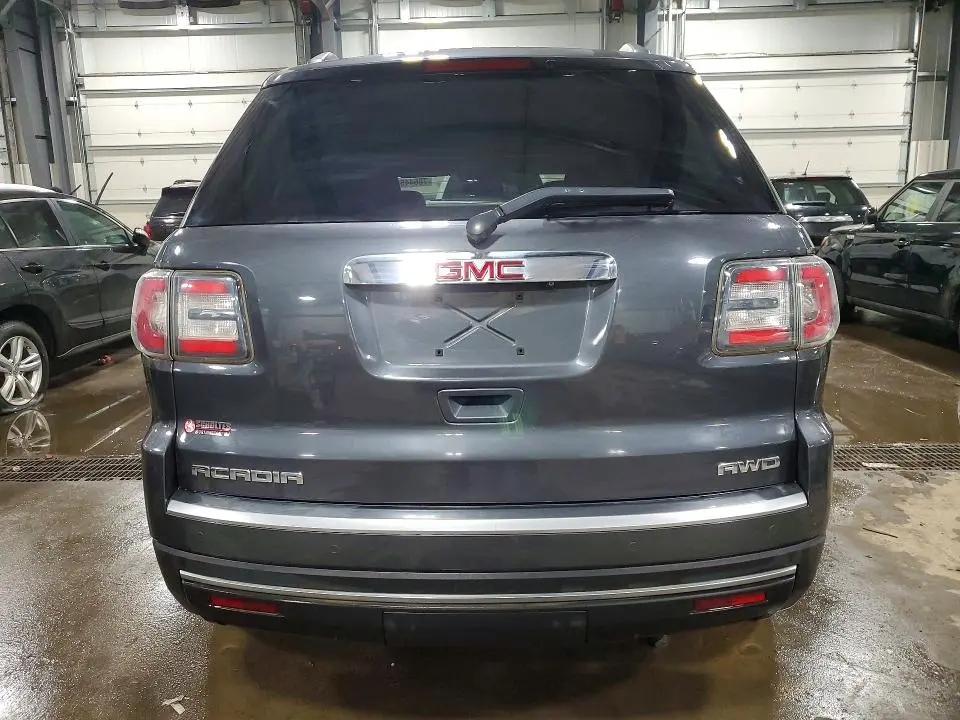 2013 GMC ACADIA SLT-1  