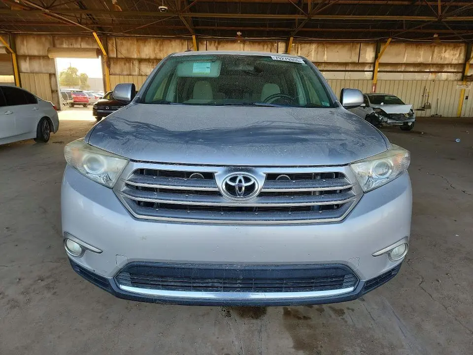 2012 TOYOTA HIGHLANDER BASE  