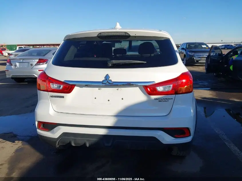2018 MITSUBISHI OUTLANDER SPORT 2.0 ES