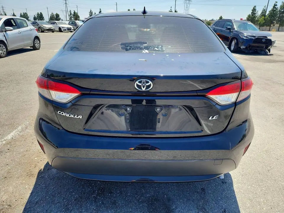2021 TOYOTA COROLLA LE  