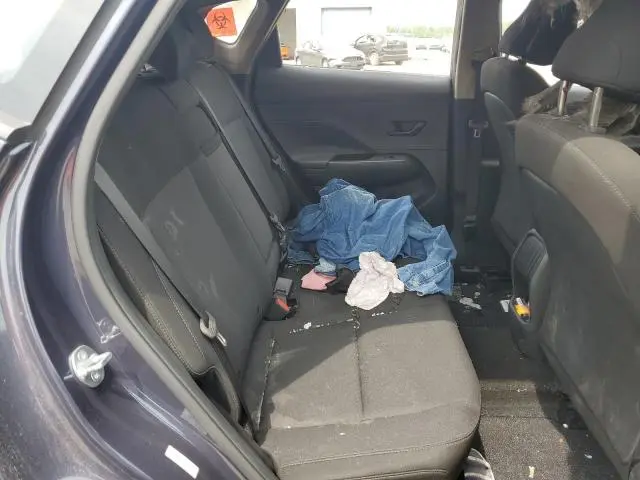 2024 HYUNDAI KONA SE  