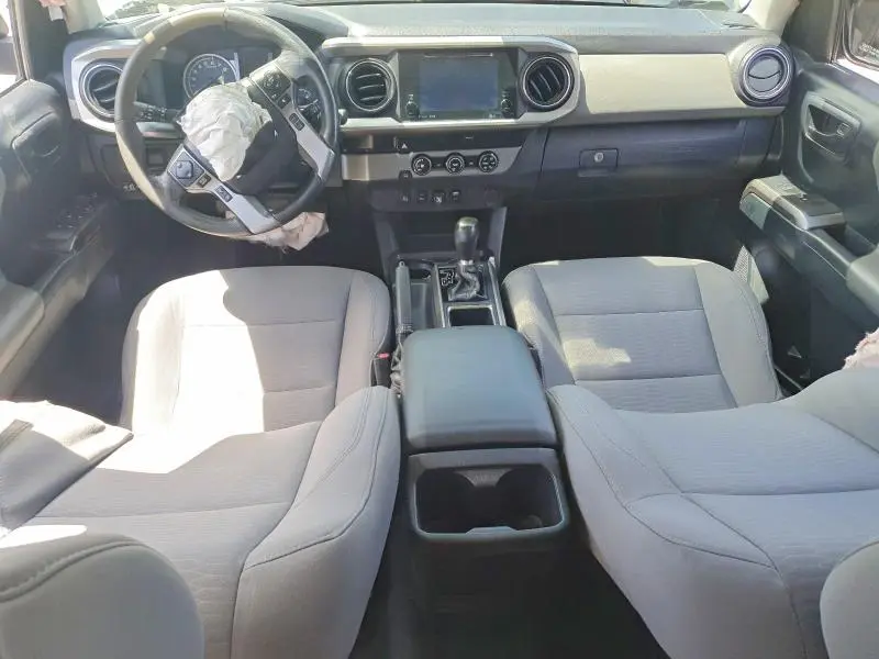 2019 TOYOTA TACOMA SR5 V6  