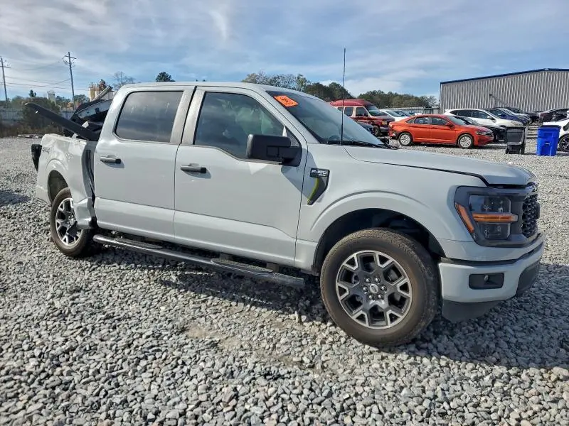 2024 FORD F150 STX  