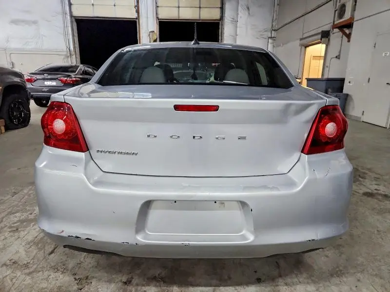 2012 DODGE AVENGER SE  