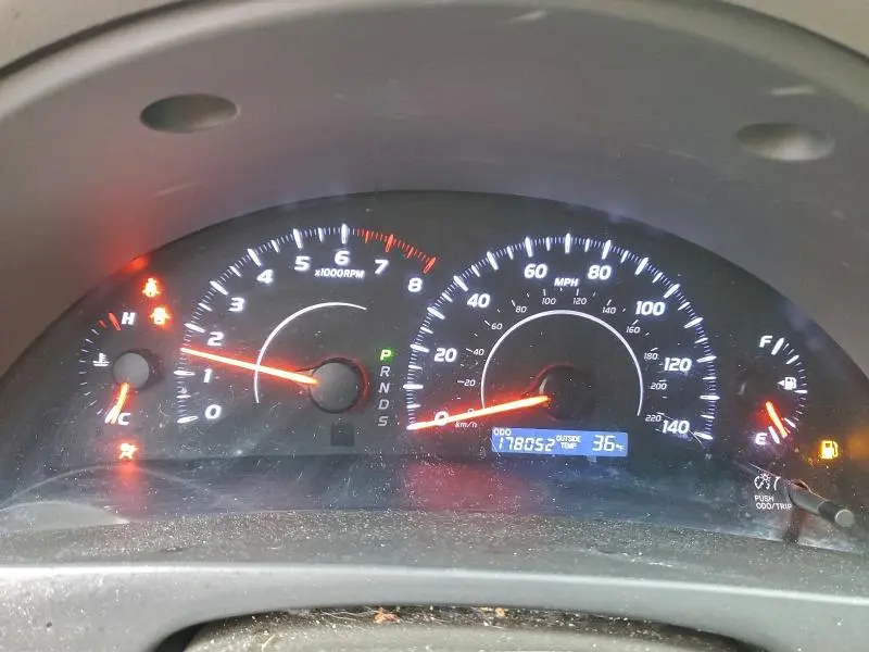 2011 TOYOTA CAMRY BASE  