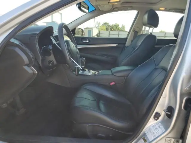 2011 INFINITI G37   