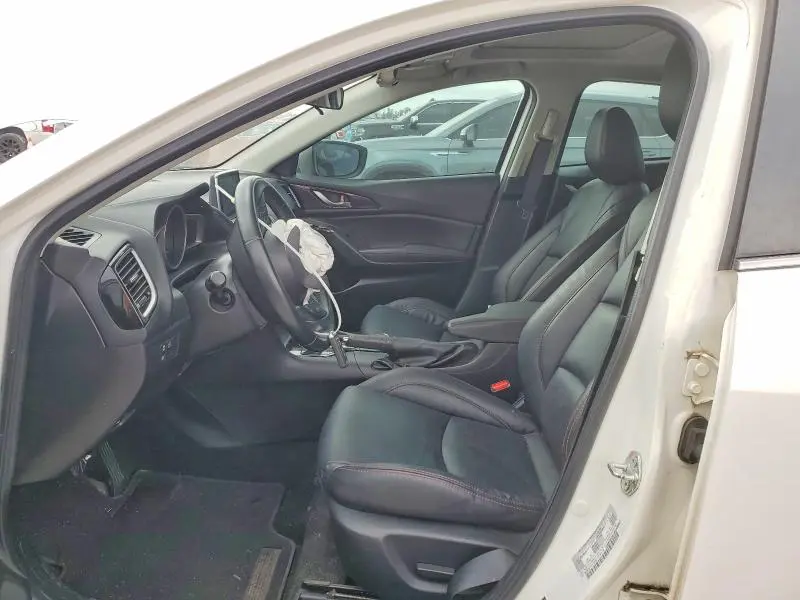 2015 MAZDA 3 GRAND TOURING  