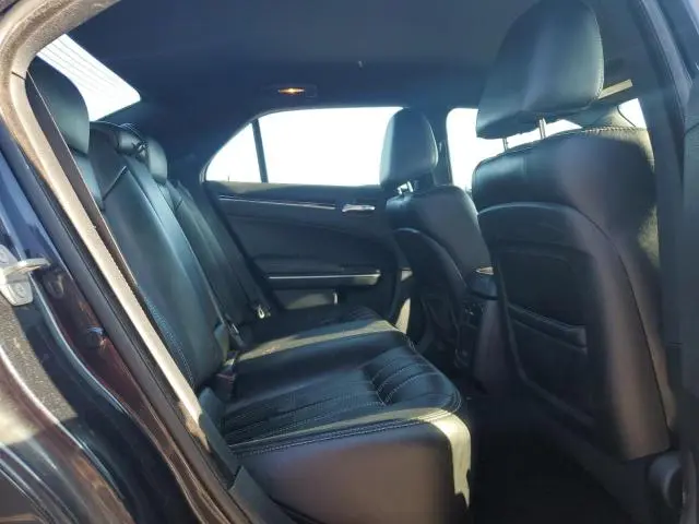 2019 CHRYSLER 300 S  