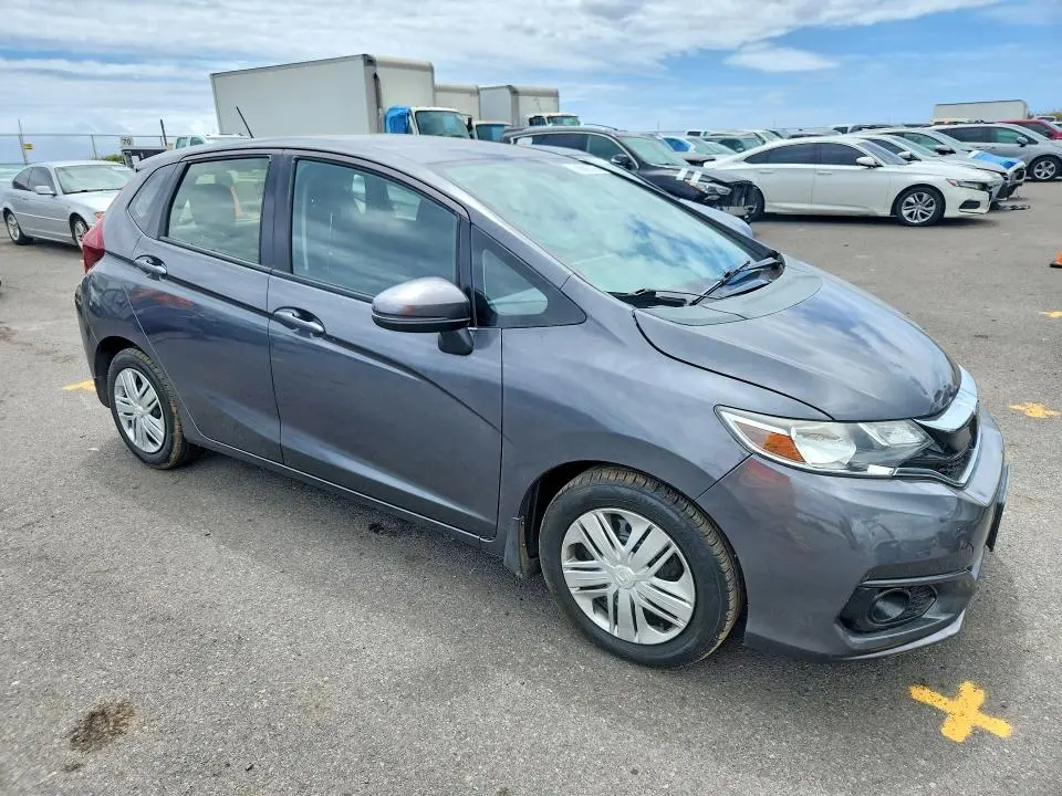 2016 HONDA FIT LX  