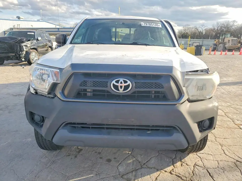 2014 TOYOTA TACOMA BASE  
