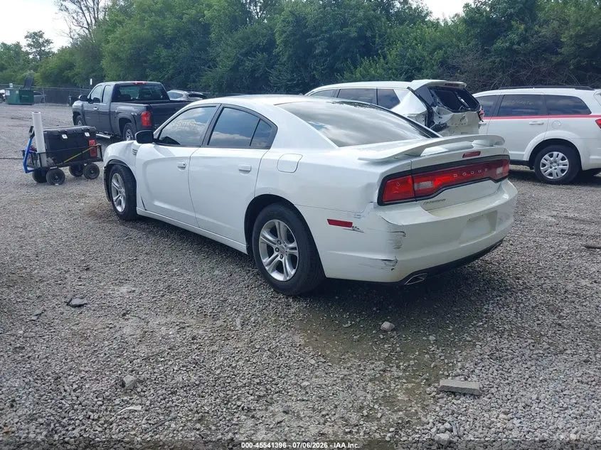 2013 DODGE CHARGER SE