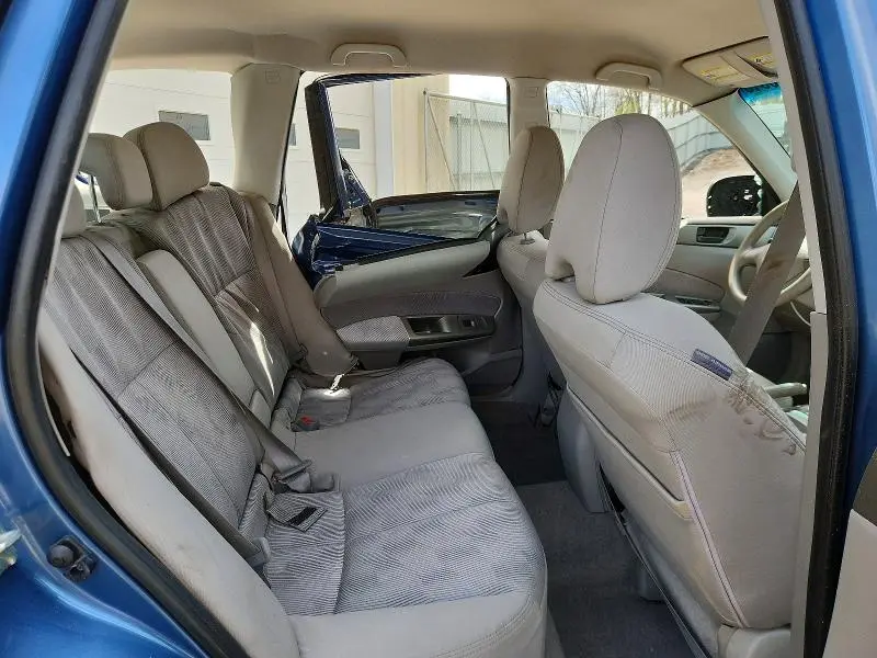 2010 SUBARU FORESTER 2.5X  