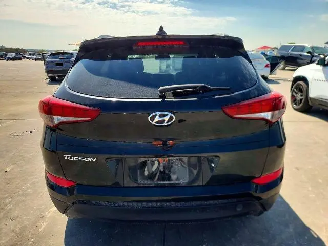 2017 HYUNDAI TUCSON SE PLUS  