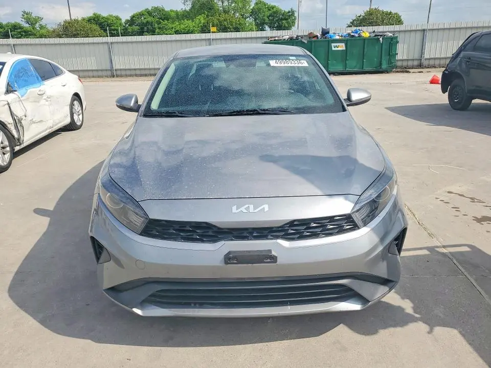 2022 KIA FORTE LXS  