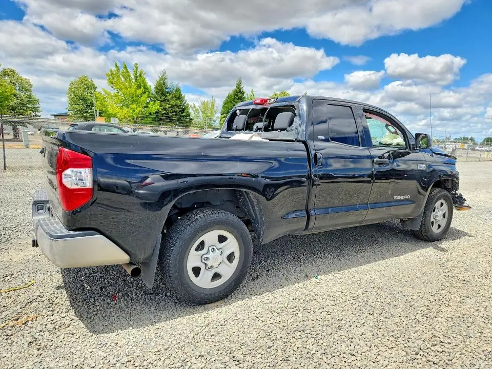 2018 TOYOTA TUNDRA SR5  