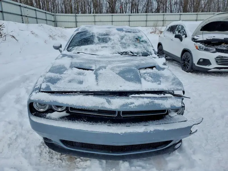 2021 DODGE CHALLENGER SXT  