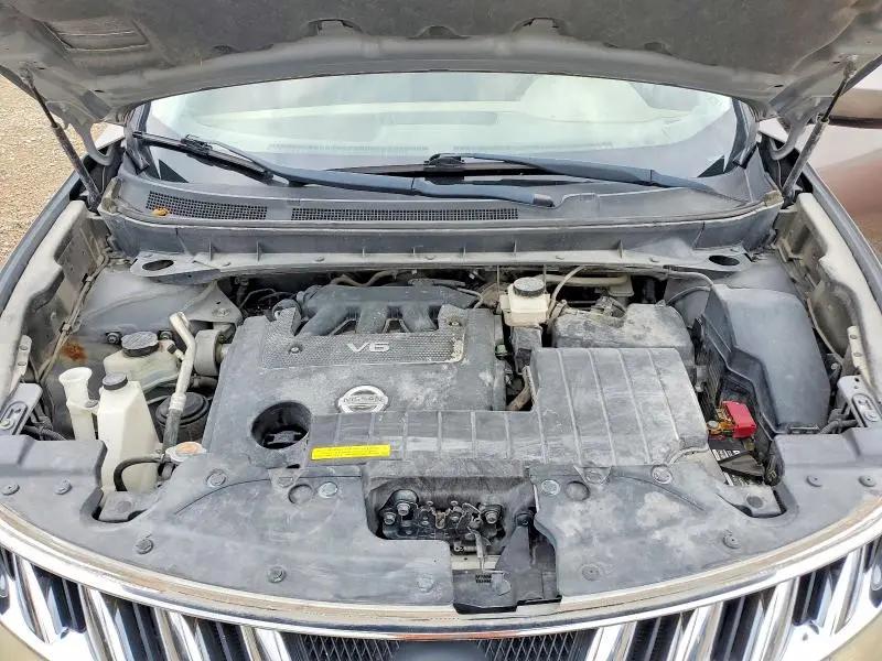 2010 NISSAN MURANO S  
