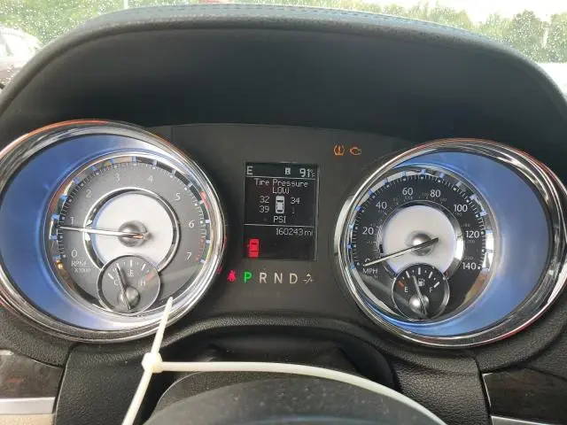 2011 CHRYSLER 300 LIMITED  