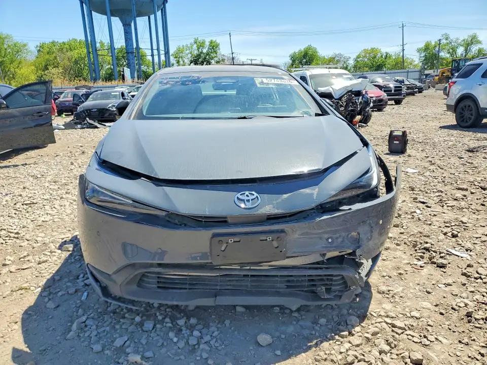 2023 TOYOTA PRIUS LE  