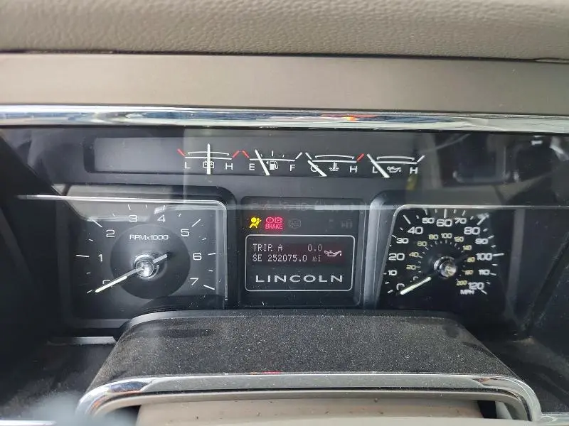 2013 LINCOLN NAVIGATOR L  