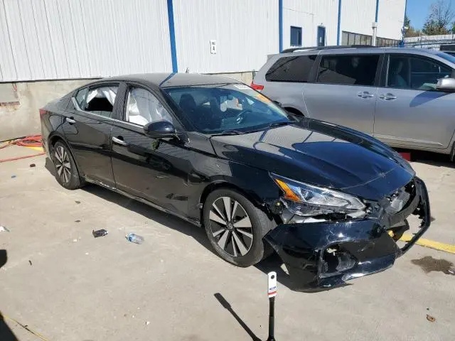 2021 NISSAN ALTIMA SV  