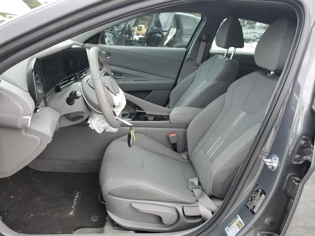 2025 HYUNDAI ELANTRA BLUE  