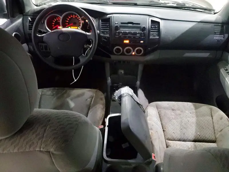 2010 TOYOTA TACOMA V6  