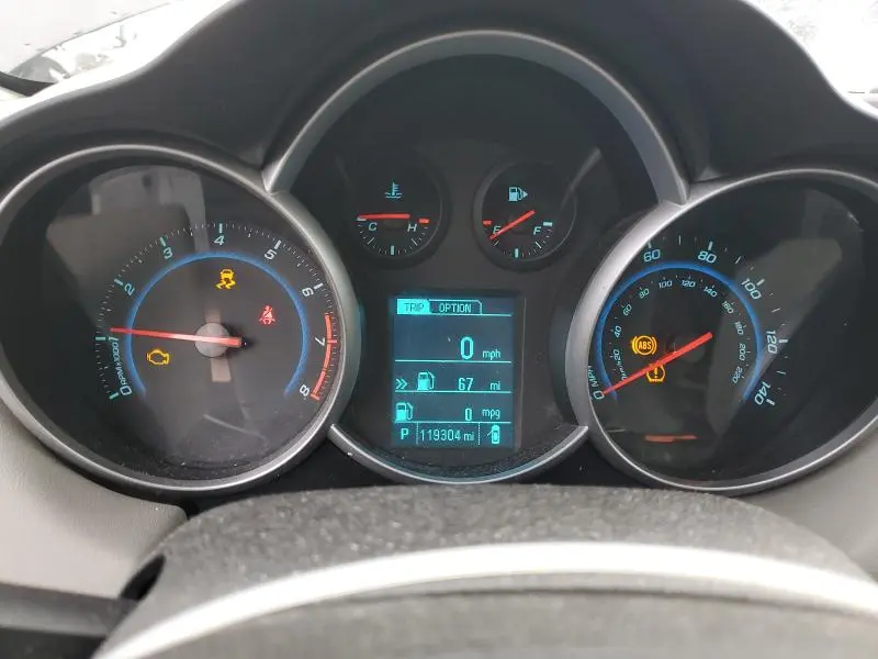 2014 CHEVROLET CRUZE LS  