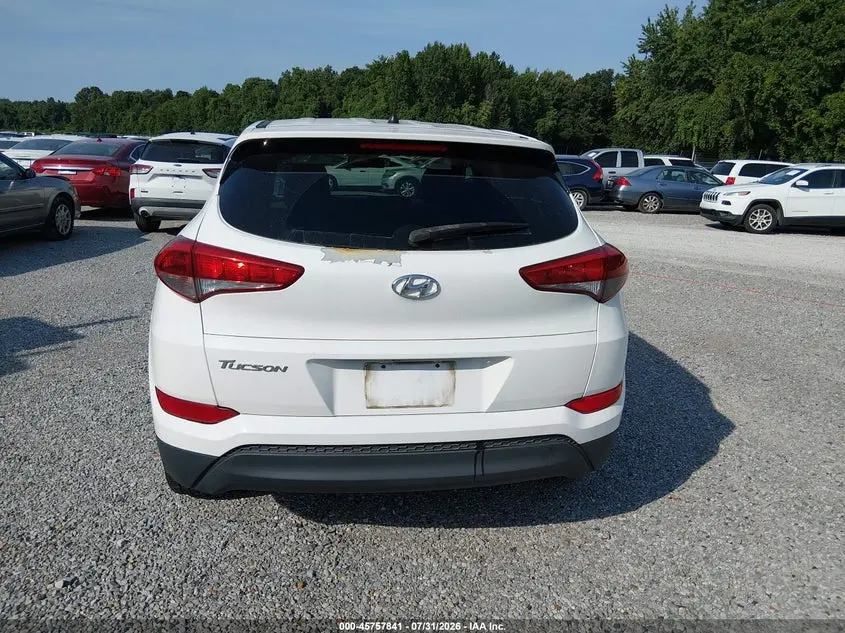 2018 HYUNDAI TUCSON SE