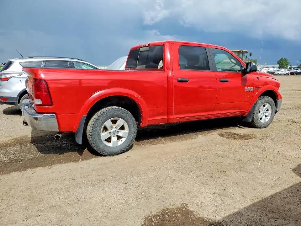 2015 RAM 1500 SLT  