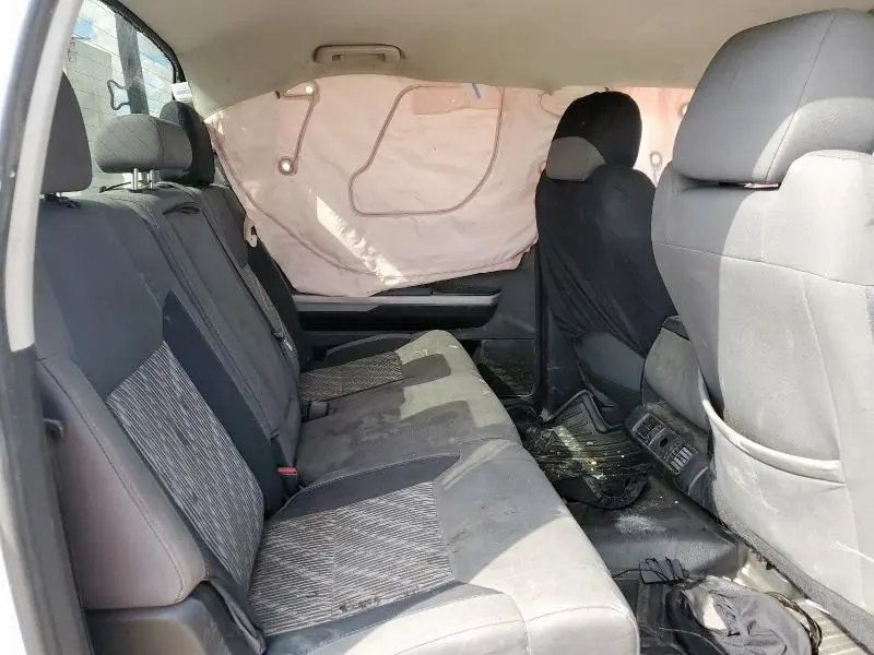 2020 TOYOTA TUNDRA CREWMAX SR5  