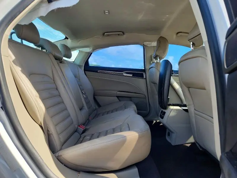 2020 FORD FUSION SEL  