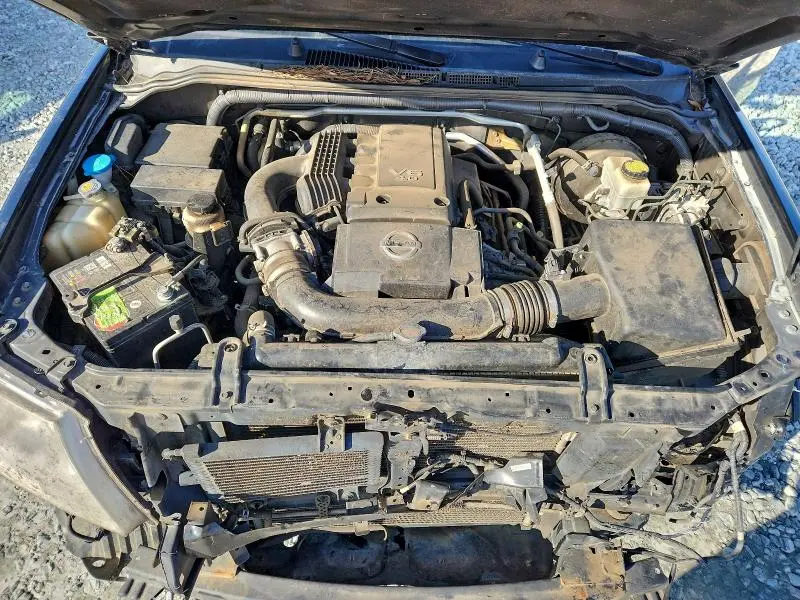 2017 NISSAN FRONTIER S  