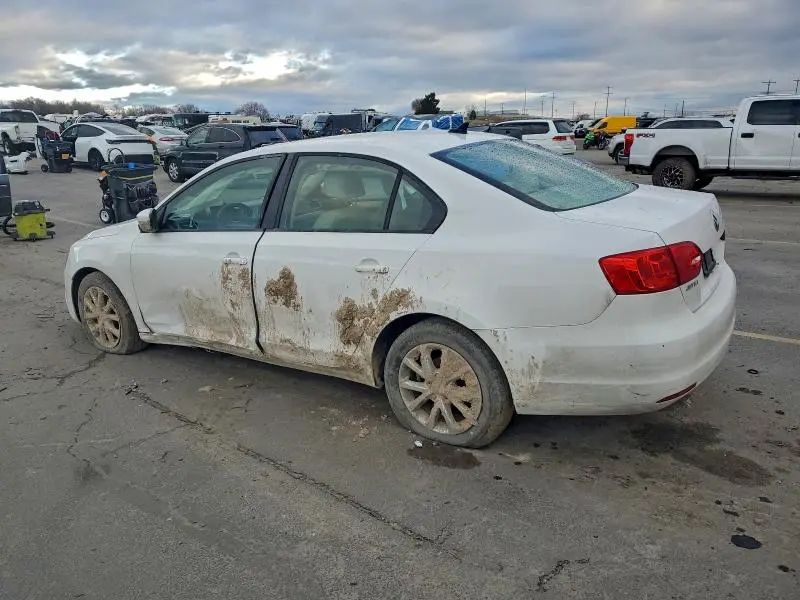 2012 VOLKSWAGEN JETTA SE  
