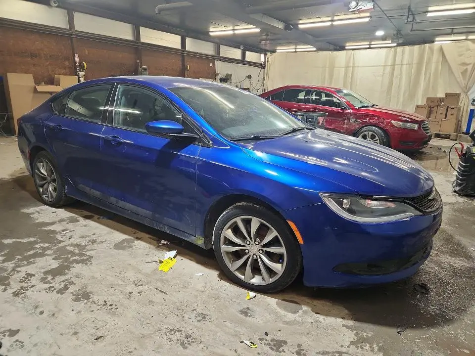 2016 CHRYSLER 200 S  