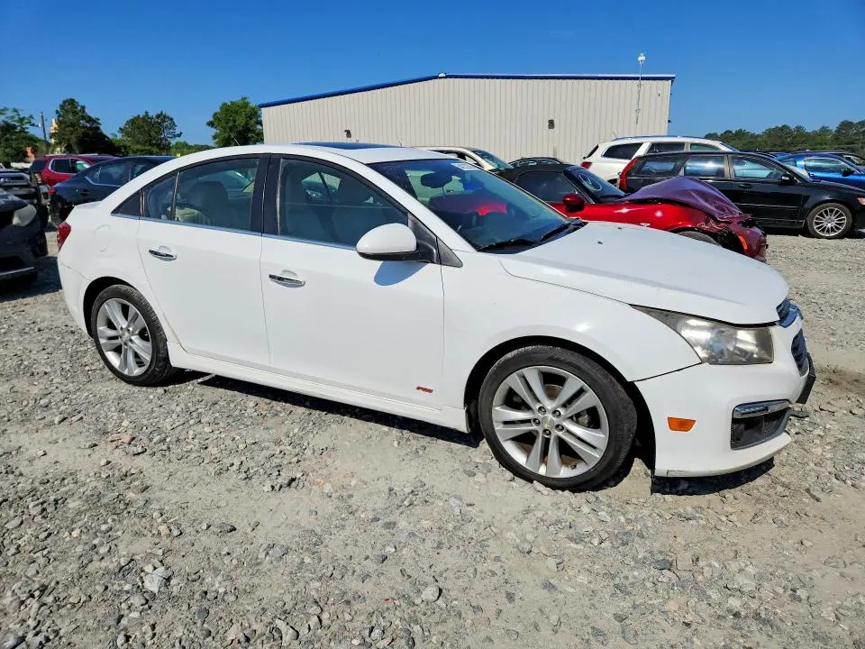 2015 CHEVROLET CRUZE LTZ  