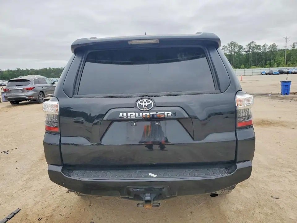 2023 TOYOTA 4RUNNER SR5 PREMIUM  