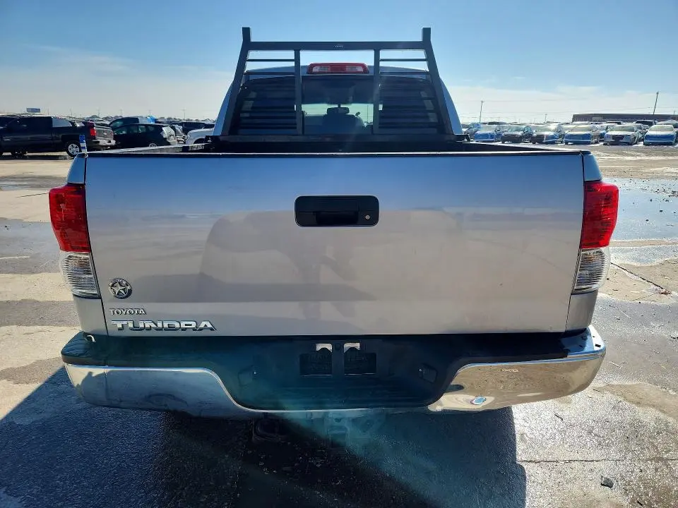 2013 TOYOTA TUNDRA GRADE  