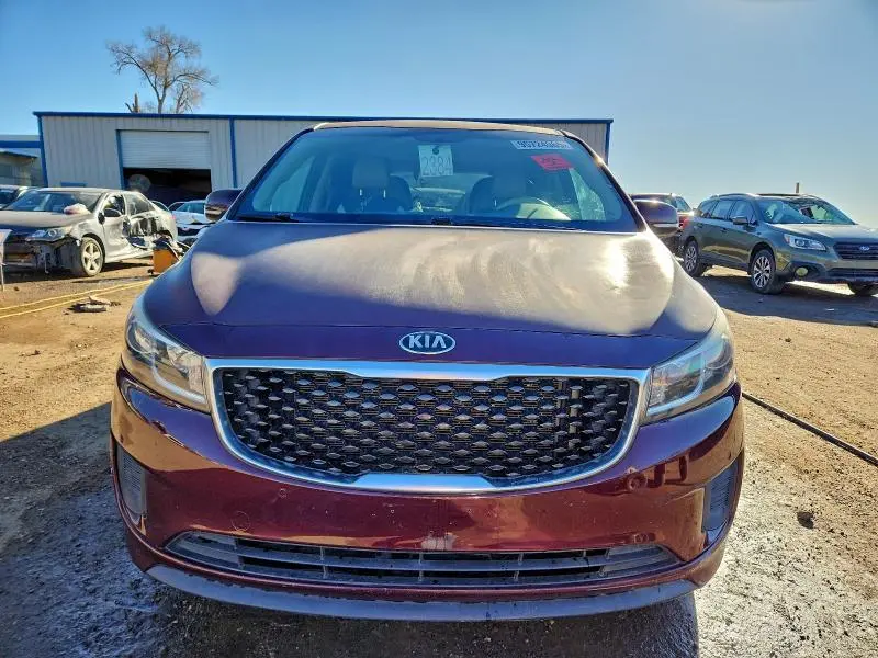 2017 KIA SEDONA LX  