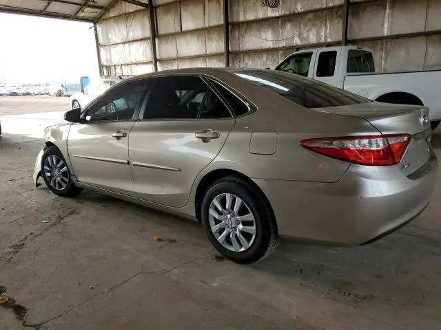 2016 TOYOTA CAMRY LE  