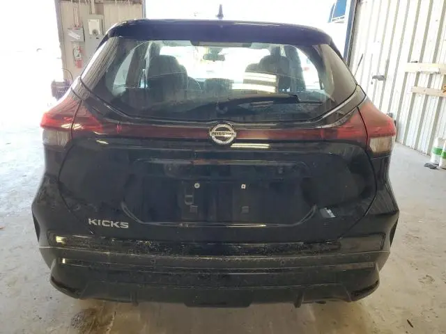 2021 NISSAN KICKS S  