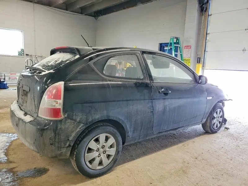 2010 HYUNDAI ACCENT   