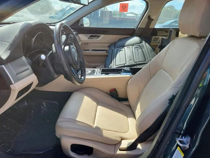 2017 JAGUAR XF PREMIUM  