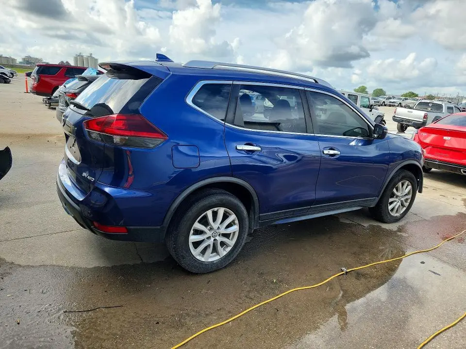2020 NISSAN ROGUE SV  