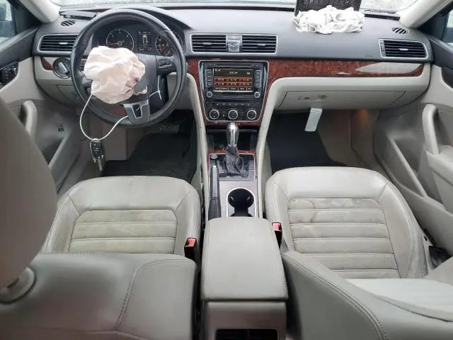 2013 VOLKSWAGEN PASSAT SEL