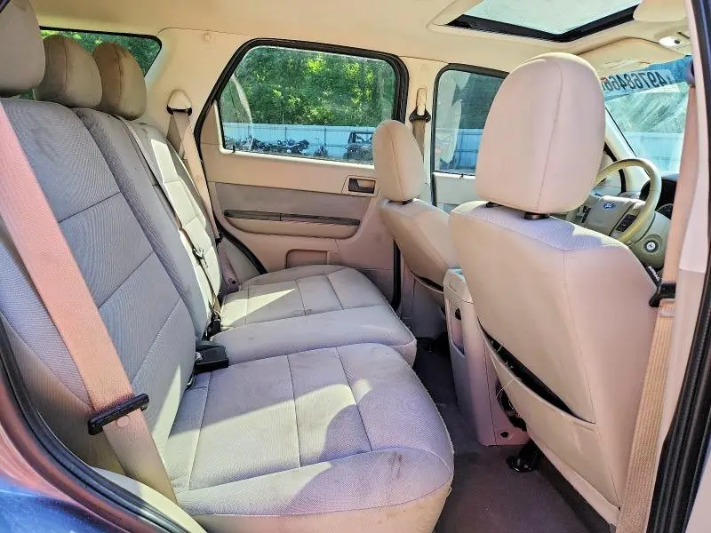 2011 FORD ESCAPE XLT  