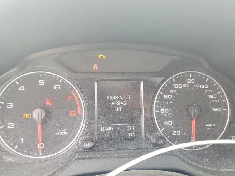 2011 AUDI Q5 PREMIUM PLUS  
